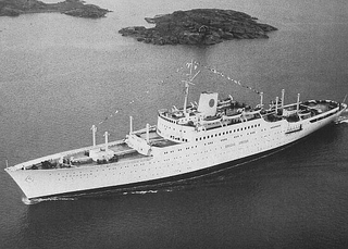 Illustration for article titled The Last Surviving Transatlantic Ocean Liners